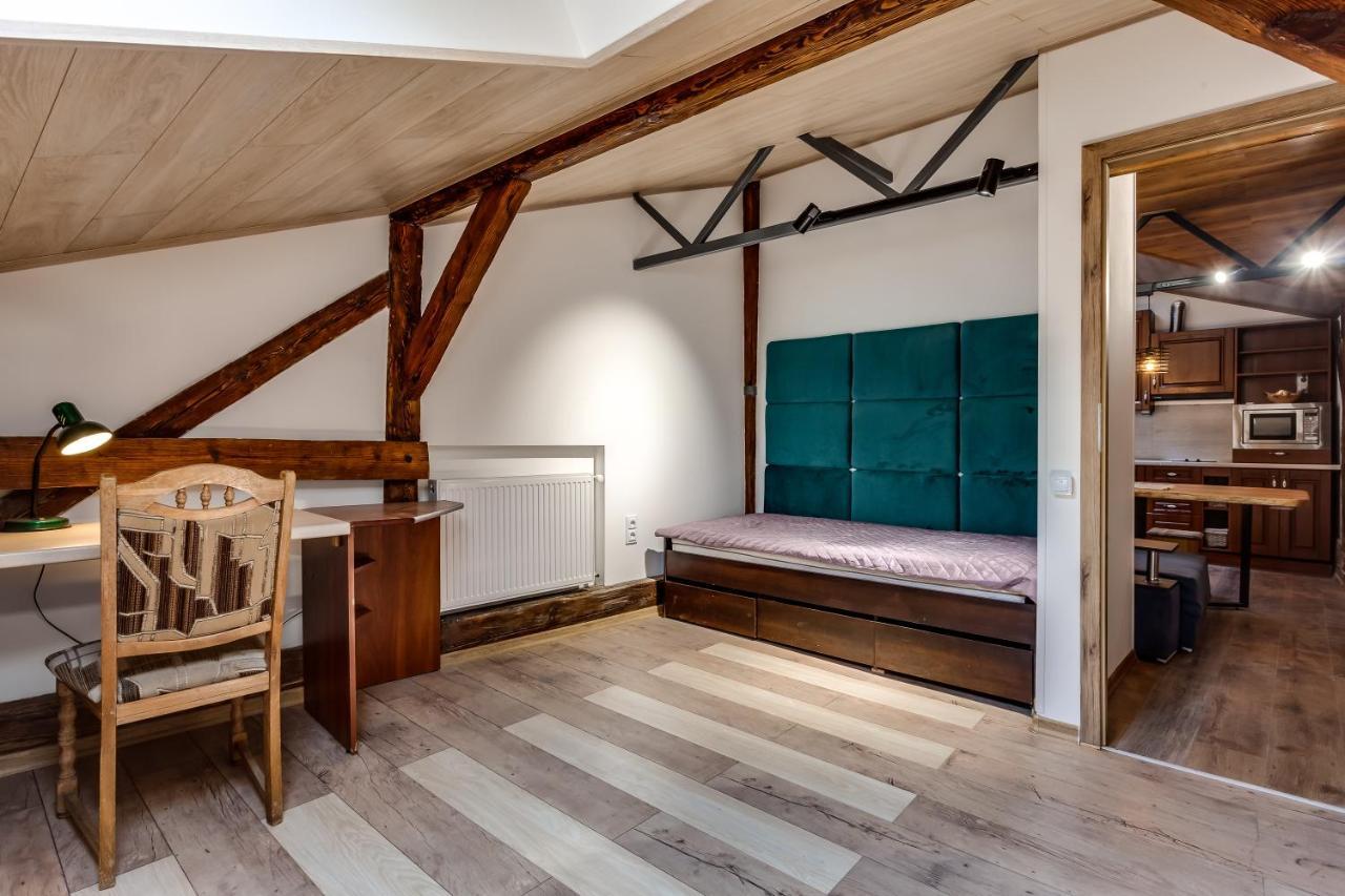 Four Bedrooms Apartment In The Heart Of Lviv Exterior foto