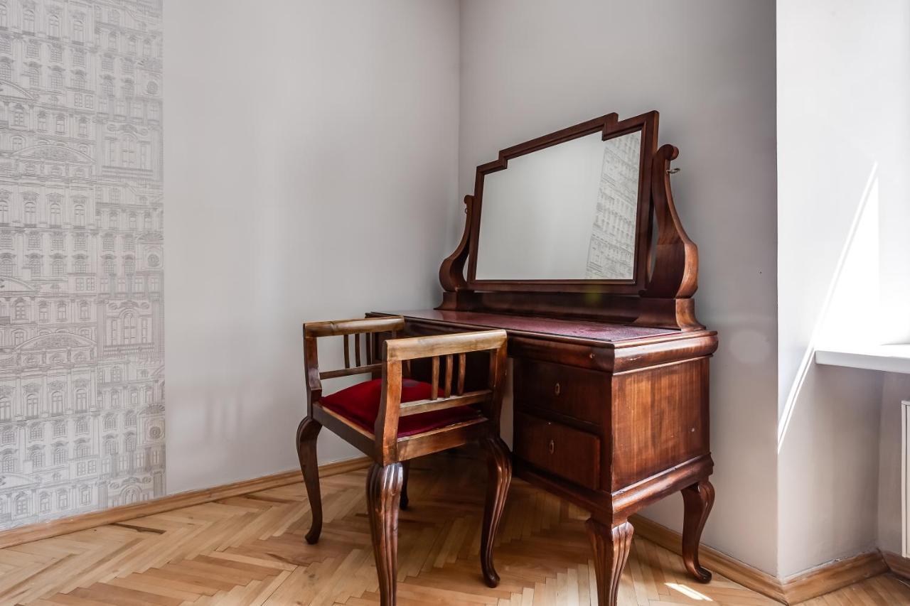 Four Bedrooms Apartment In The Heart Of Lviv Exterior foto