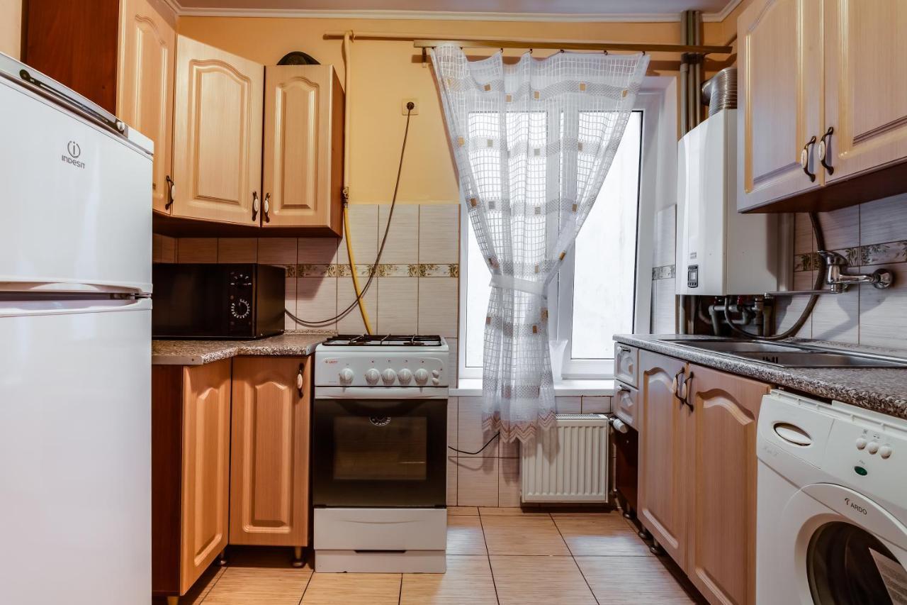 Four Bedrooms Apartment In The Heart Of Lviv Exterior foto